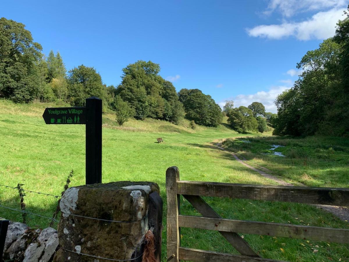 Farmyard Inn Youlgreave Esterno foto